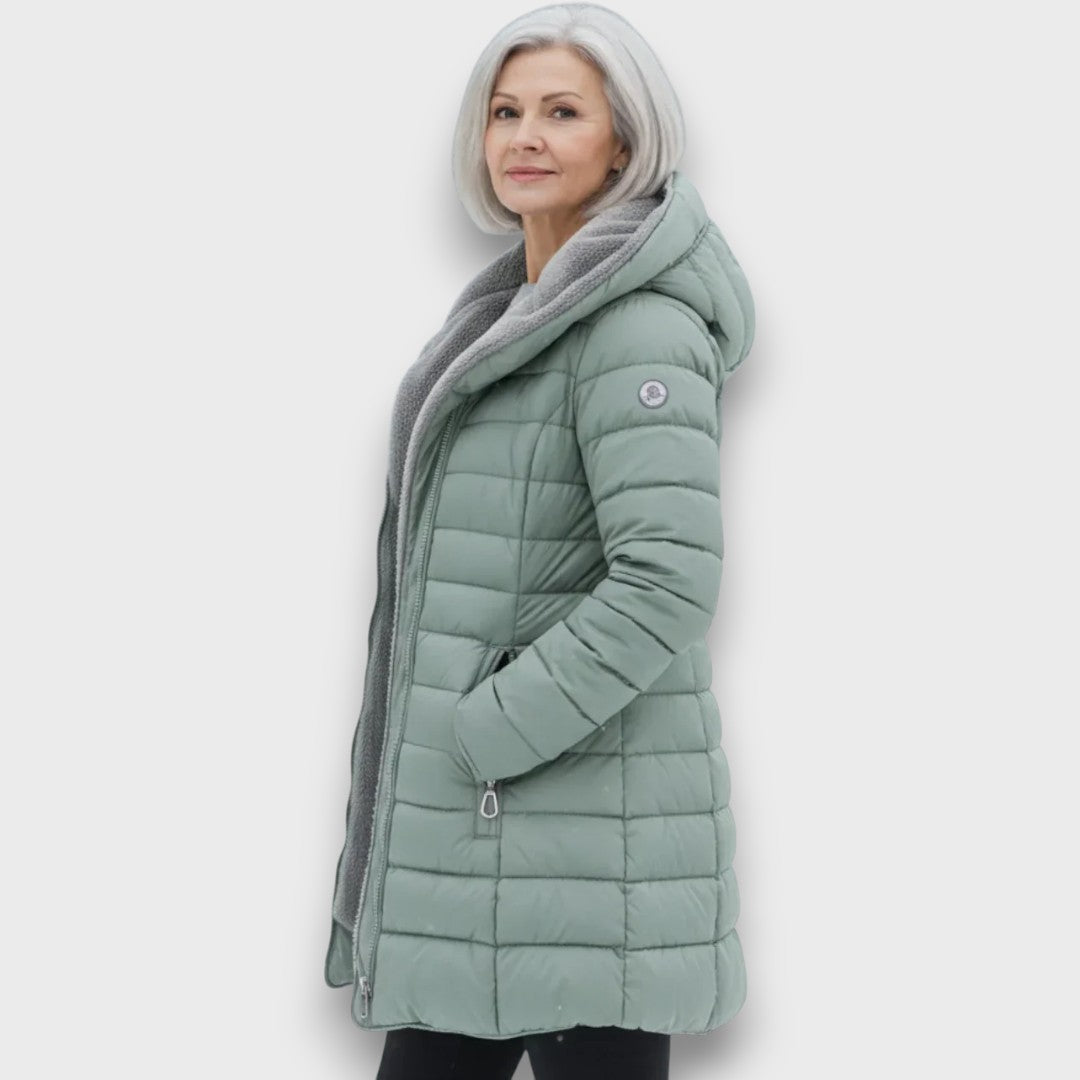 Elaiza – Cozy Timeless Hooded Jacket