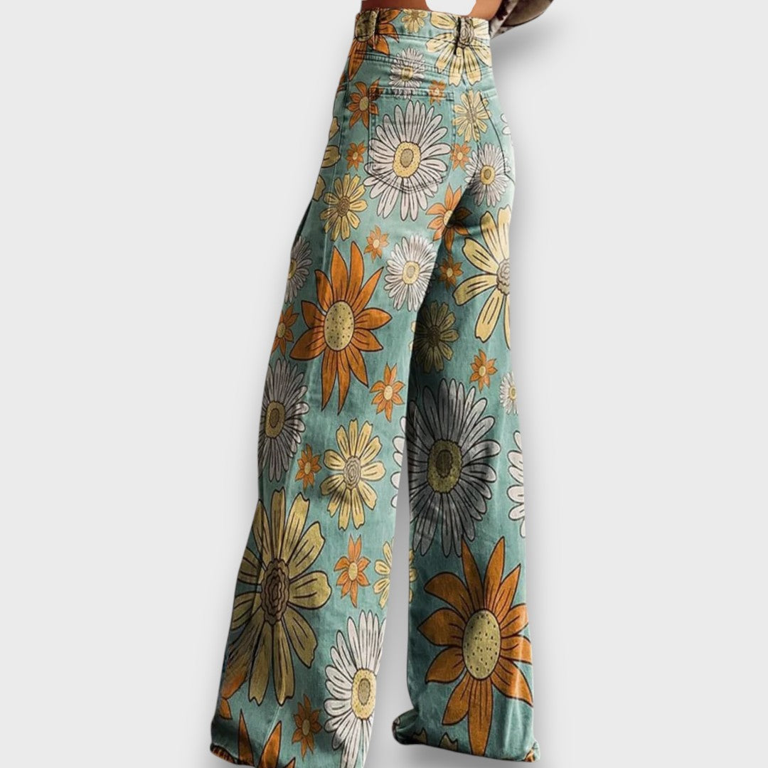 Fiorella – Wide Cut Jeans with Retro Floral Print