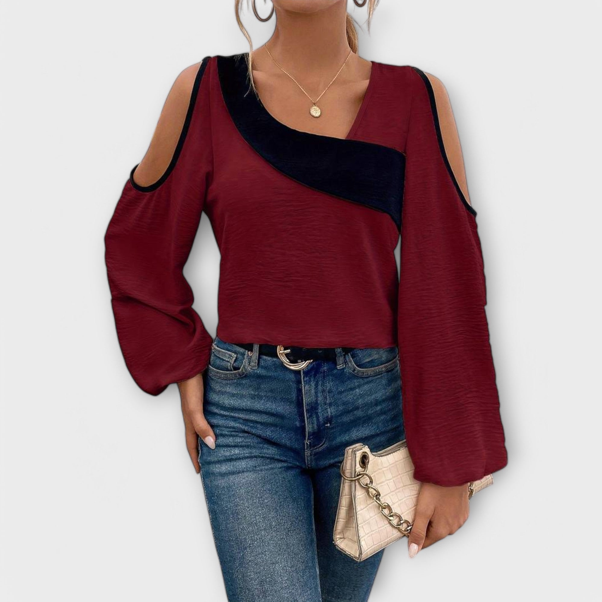 Nayela – Blouse with Square Neckline