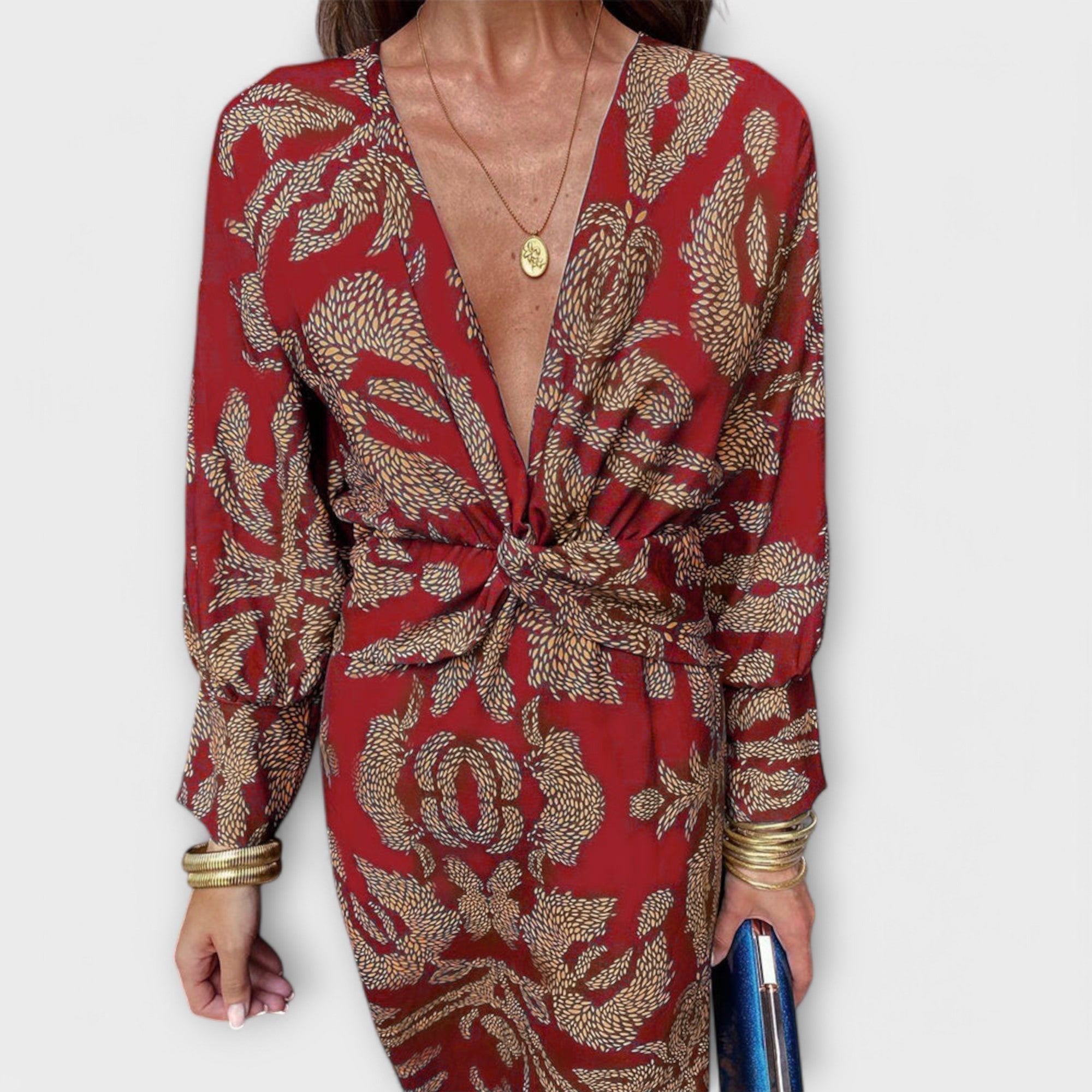 Noira – Maxi Dress with Knot and Print Accent