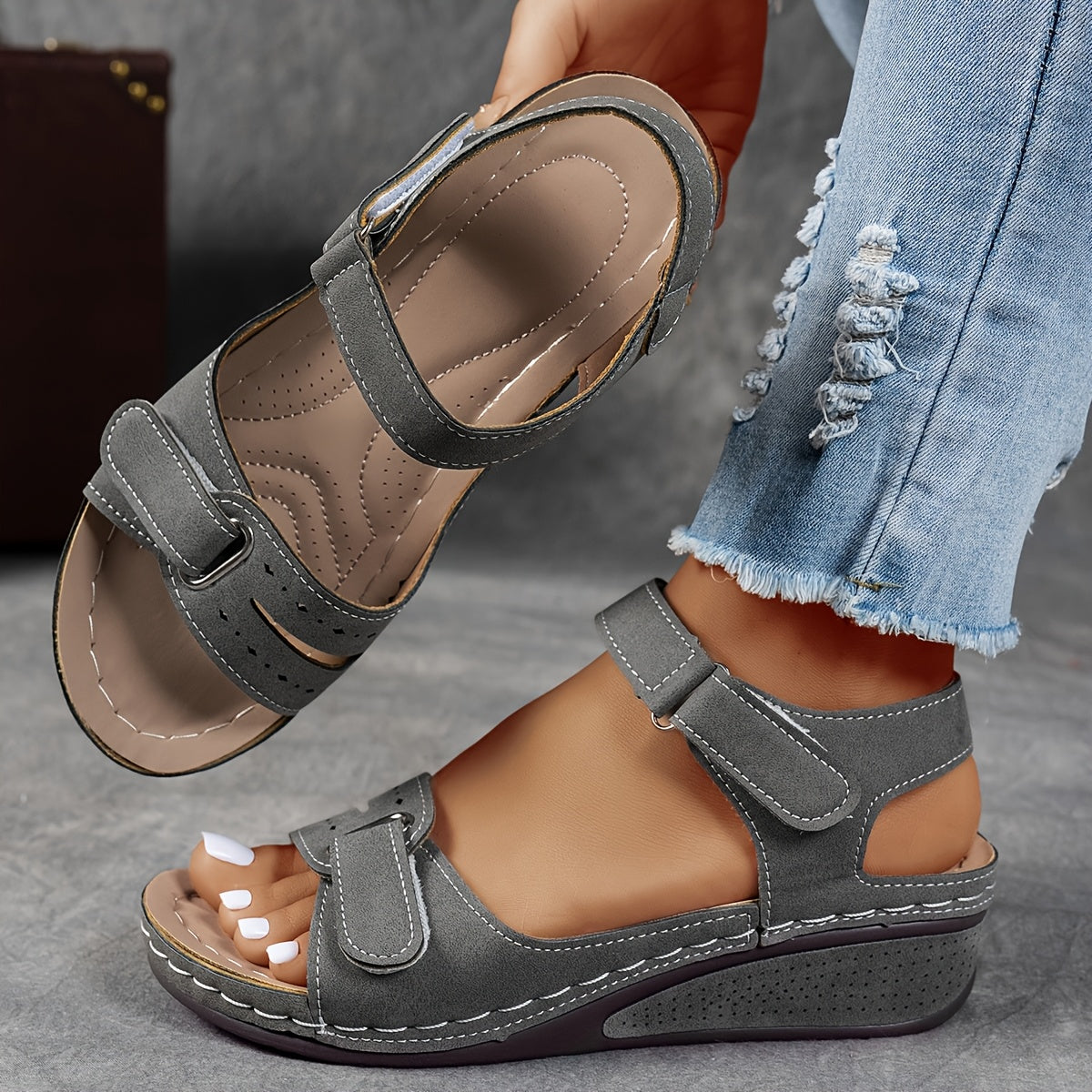 Belle- Orthopedic sandals