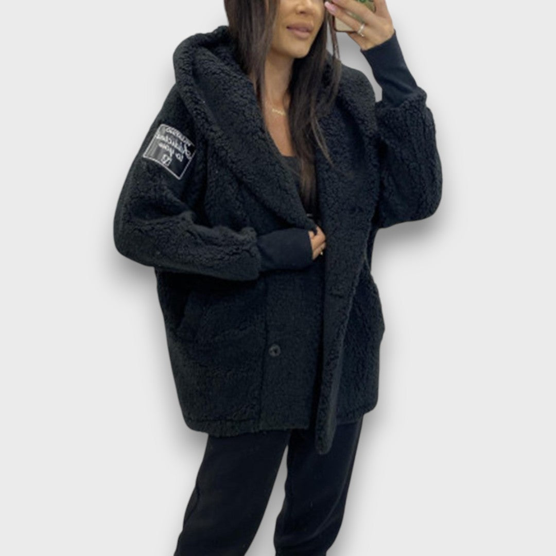 Melora – Plush Hooded Teddy Coat