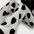 Nuvia – Wide Pants with Heart Pattern