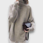 Heathra – Cozy Turtleneck Sweater