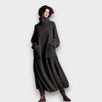 Renasha – Cozy High-Neck Relaxed Knit Dress