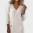 Haylen – Relaxed Knit V-Neck Dress