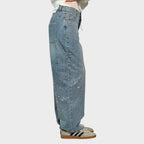 Valerie – Trendy Jeans with Subtle Shimmer