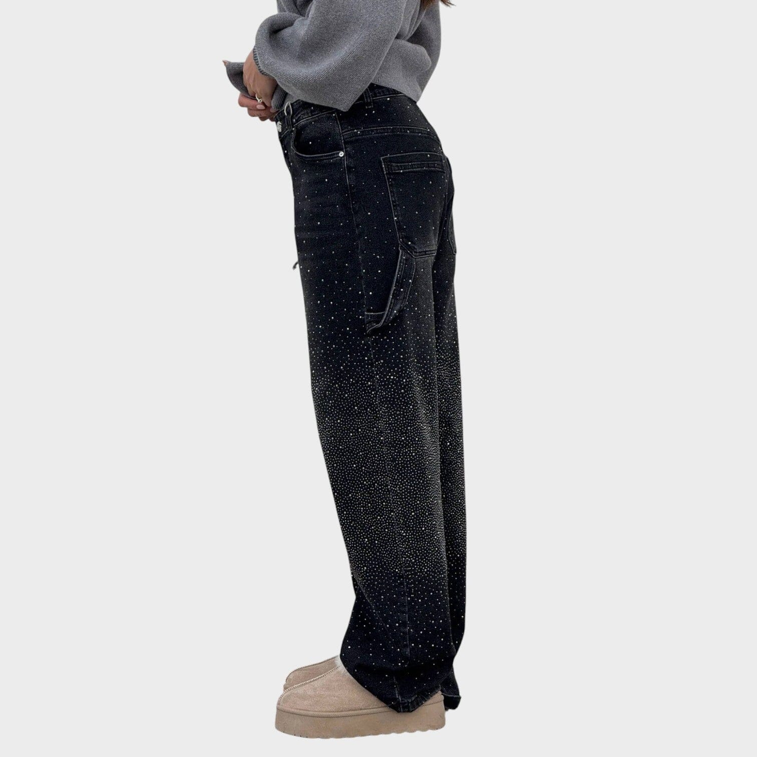 Valerie – Trendy Jeans with Subtle Shimmer